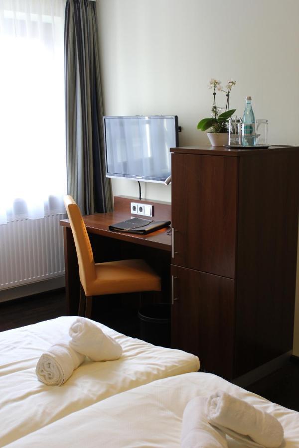 Hotel Brantl Roding Exterior foto